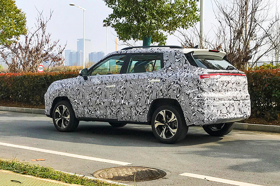 或定位小型SUV 江淮嘉悦X4谍照曝光 下半年上市-擎动 - 玩转“汽车+”！