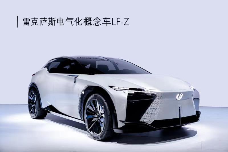 LEXUS雷克萨斯新ES全球首发 全新电气化概念车LF-Z全球首展-擎动 - 玩转“汽车+”！